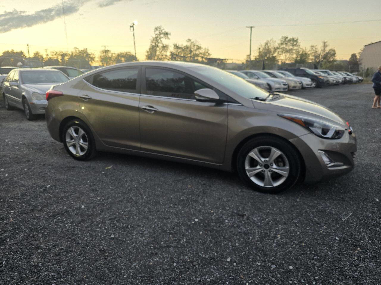 Used 2016 Hyundai Elantra Value Edition image 9