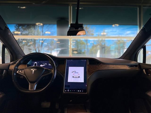 Used 2021 Tesla Model X Long Range image 41