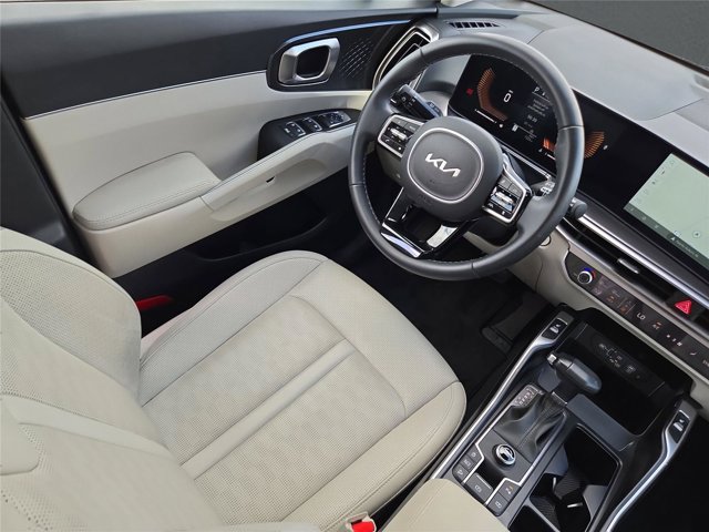 Used 2025 Kia Sorento S w/ Panoramic Sunroof Package FWD image 38
