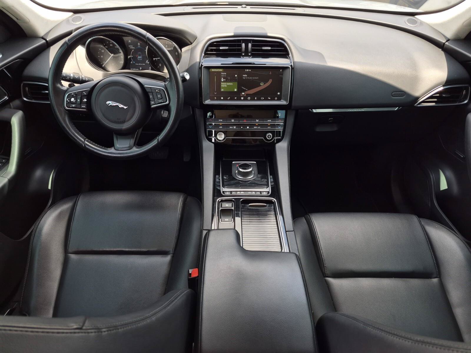 Used 2020 Jaguar F-PACE Premium AWD/4WD image 21