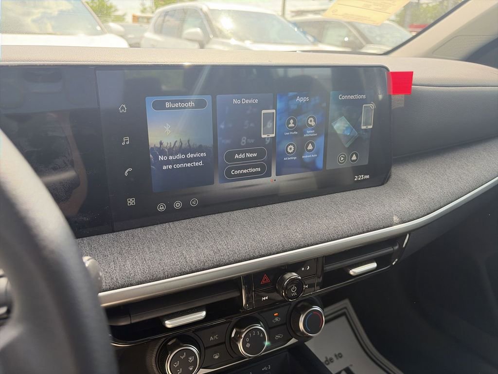 New 2026 Nissan Kicks S image 16