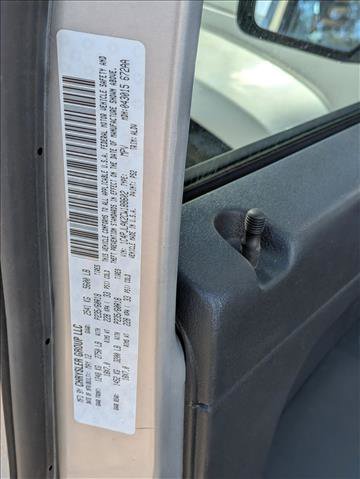 Used 2012 Jeep Liberty Sport image 17