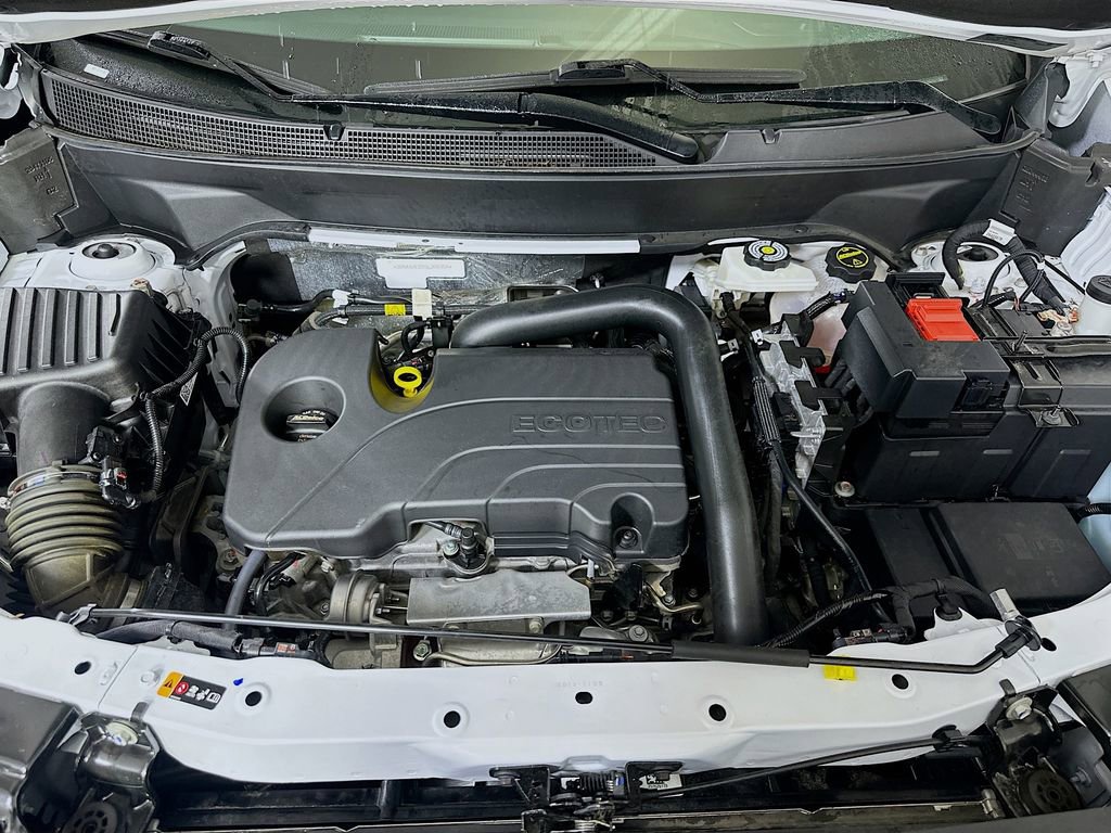 Used 2025 Chevrolet Equinox LT image 9