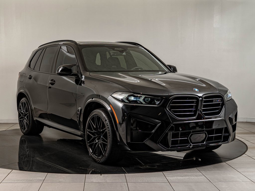Used 2025 BMW X5 M Competition w/ Executive Package image 16