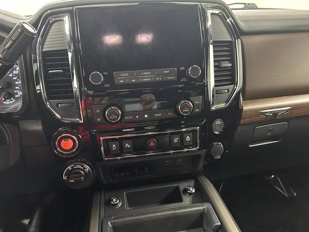 Used 2023 Nissan Titan Platinum Reserve w/ Moonroof Package AWD/4WD image 18