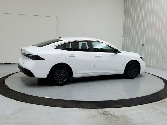 New 2026 Nissan Sentra SV w/ SV Convenience Package image 7