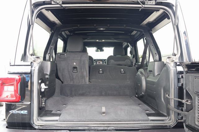 Used 2022 Jeep Wrangler Unlimited Rubicon 4xe w/ Cold Weather Group image 25