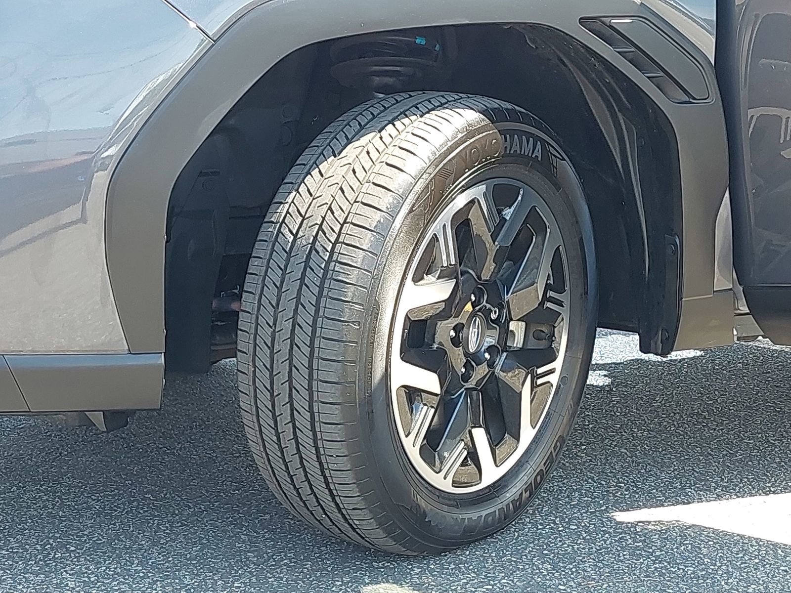 Certified 2025 Subaru Forester Premium image 32