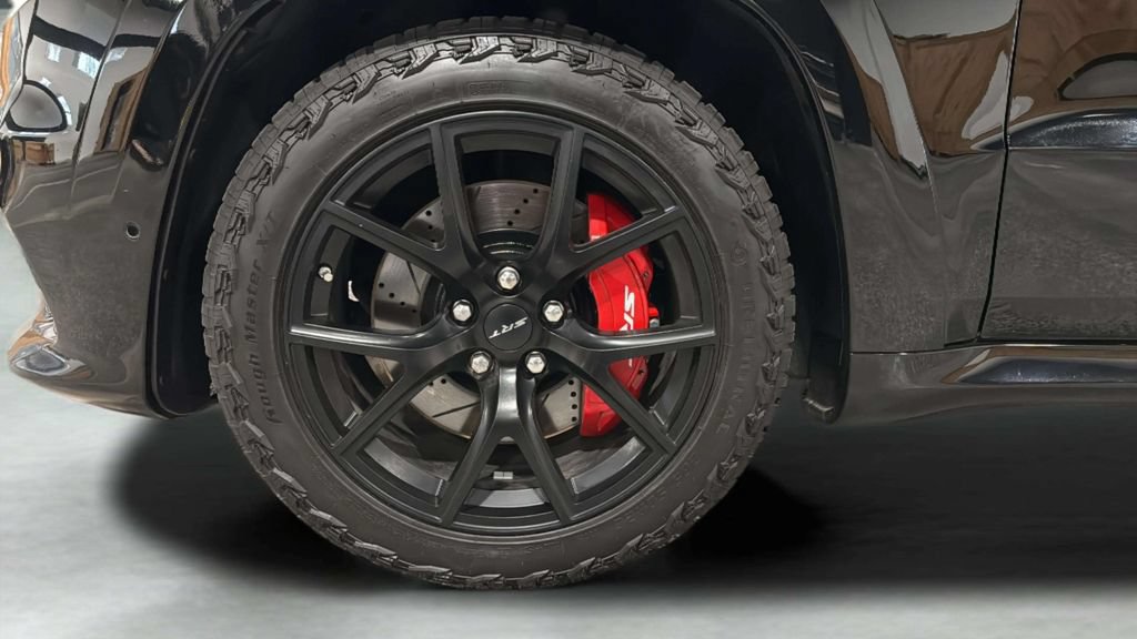 Used 2021 Jeep Grand Cherokee SRT AWD/4WD image 45
