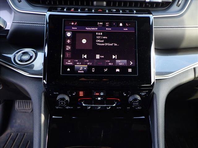 Used 2022 Jeep Grand Cherokee L Laredo image 16