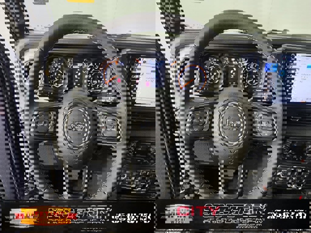 New 2025 Jeep Gladiator Sport image 15