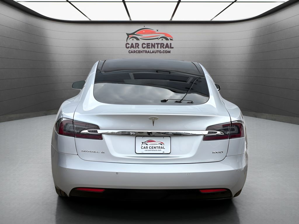 Used 2018 Tesla Model S P100D image 4