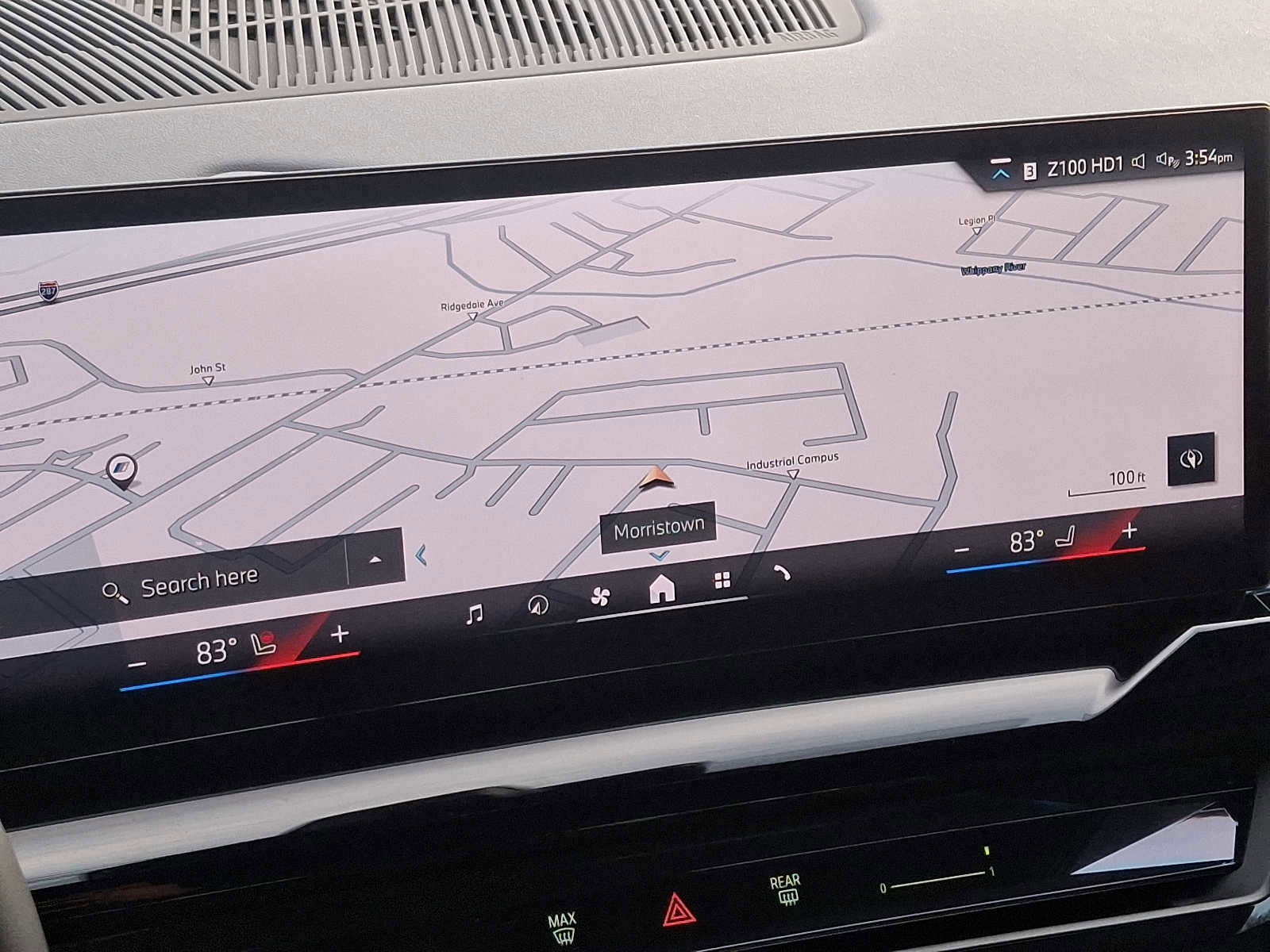 Used 2024 BMW i5 eDrive40i w/ Premium Package image 19