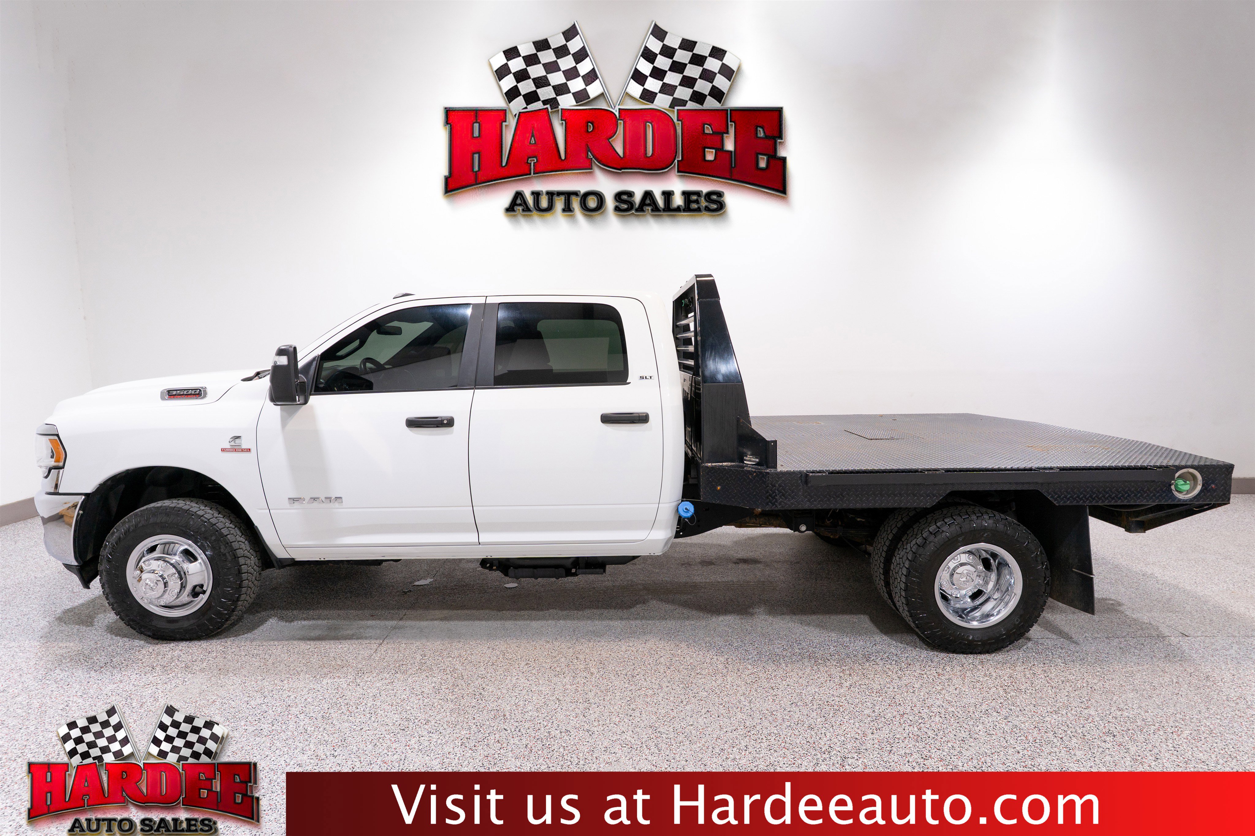 Used 2024 RAM 3500 SLT w/ Quick Order Package 2YG SLT image 1