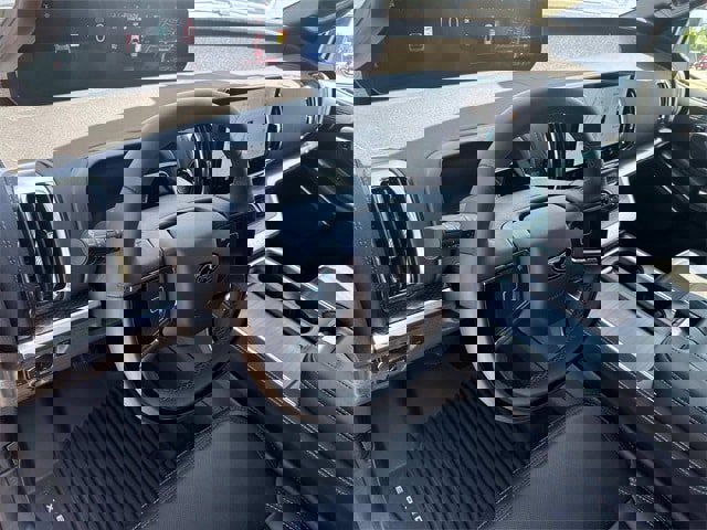 New 2025 Ford Expedition Max Platinum w/ Stealth Performance Package image 19