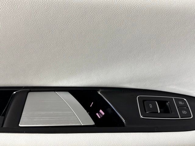 New 2025 Cadillac Optiq Sport 1 AWD/4WD image 23