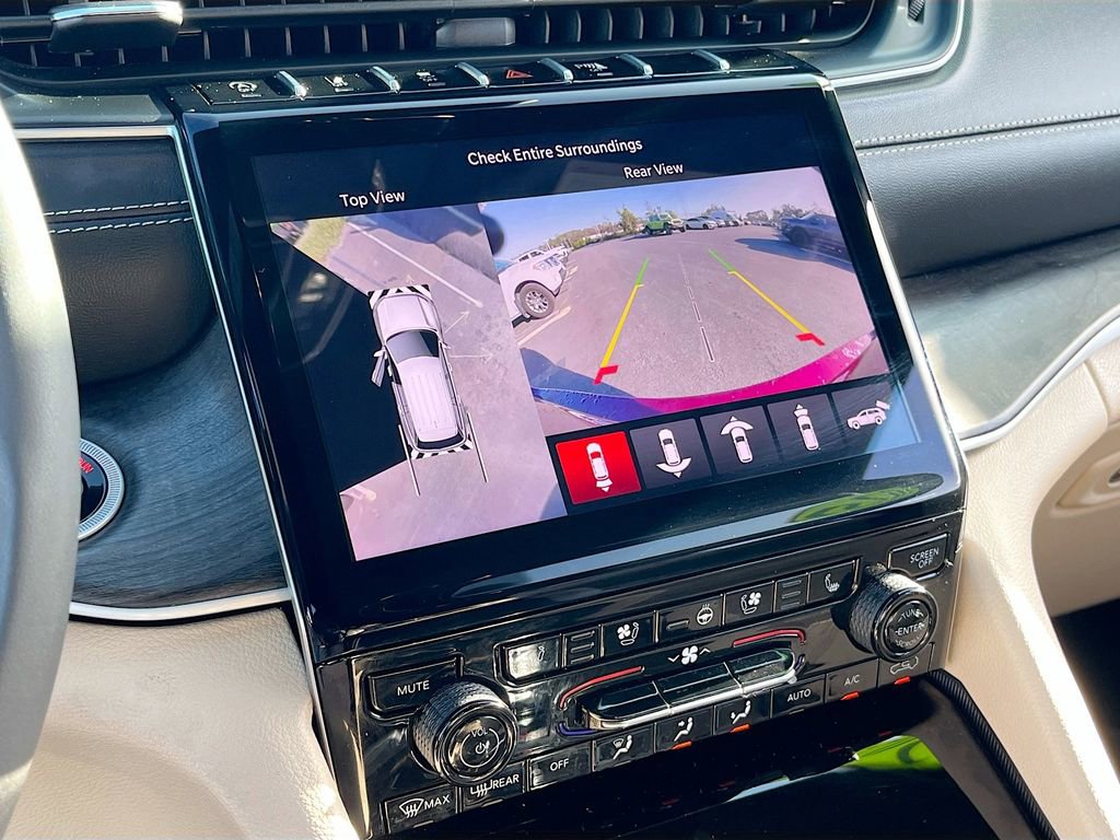 Certified 2025 Jeep Grand Cherokee L Limited w/ Luxury Tech Group II image 14