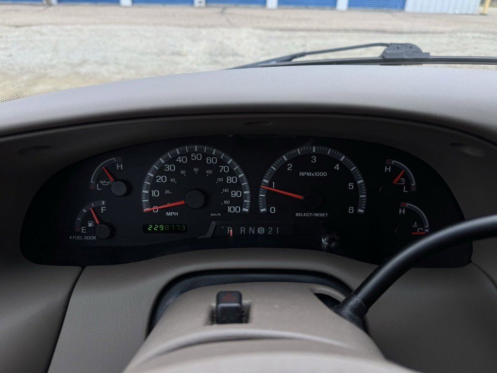 Used 2003 Ford F150 King Ranch image 18