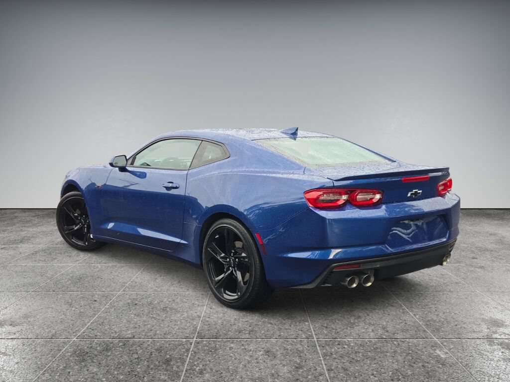 Certified 2023 Chevrolet Camaro LT RWD image 8