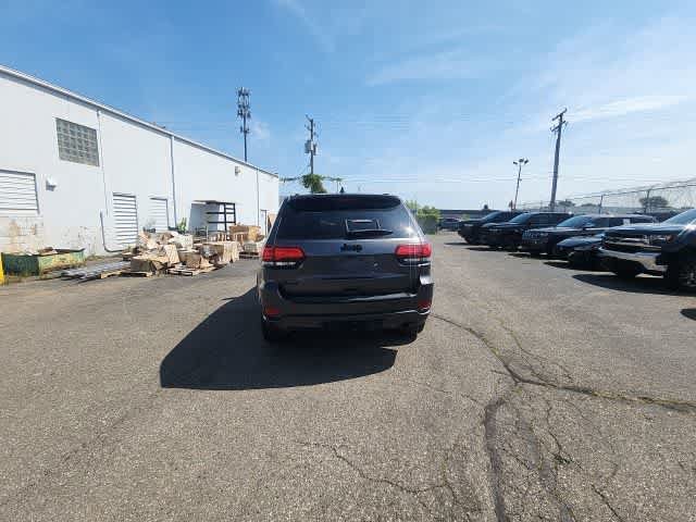 Used 2015 Jeep Grand Cherokee Altitude AWD/4WD image 17