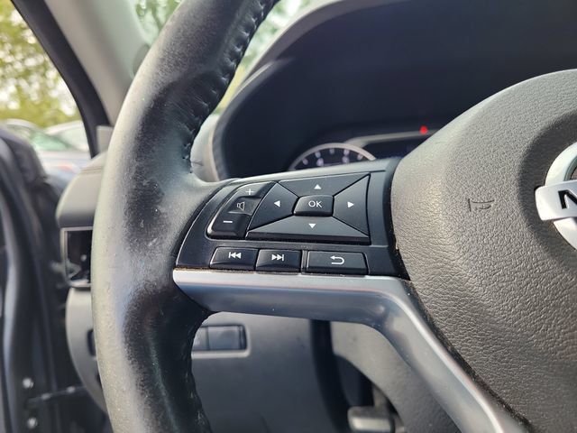 Used 2021 Nissan Sentra SV FWD image 21
