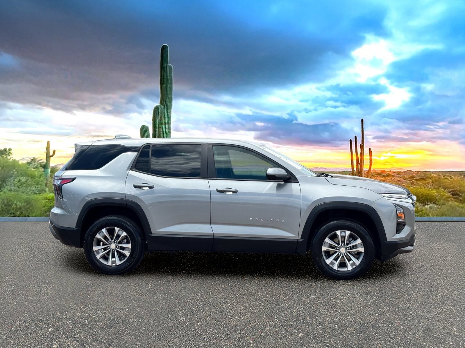 Used 2025 Chevrolet Equinox LT FWD image 6
