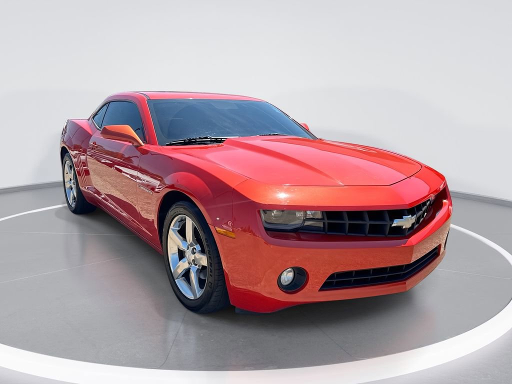 Used 2010 Chevrolet Camaro LT RWD image 1