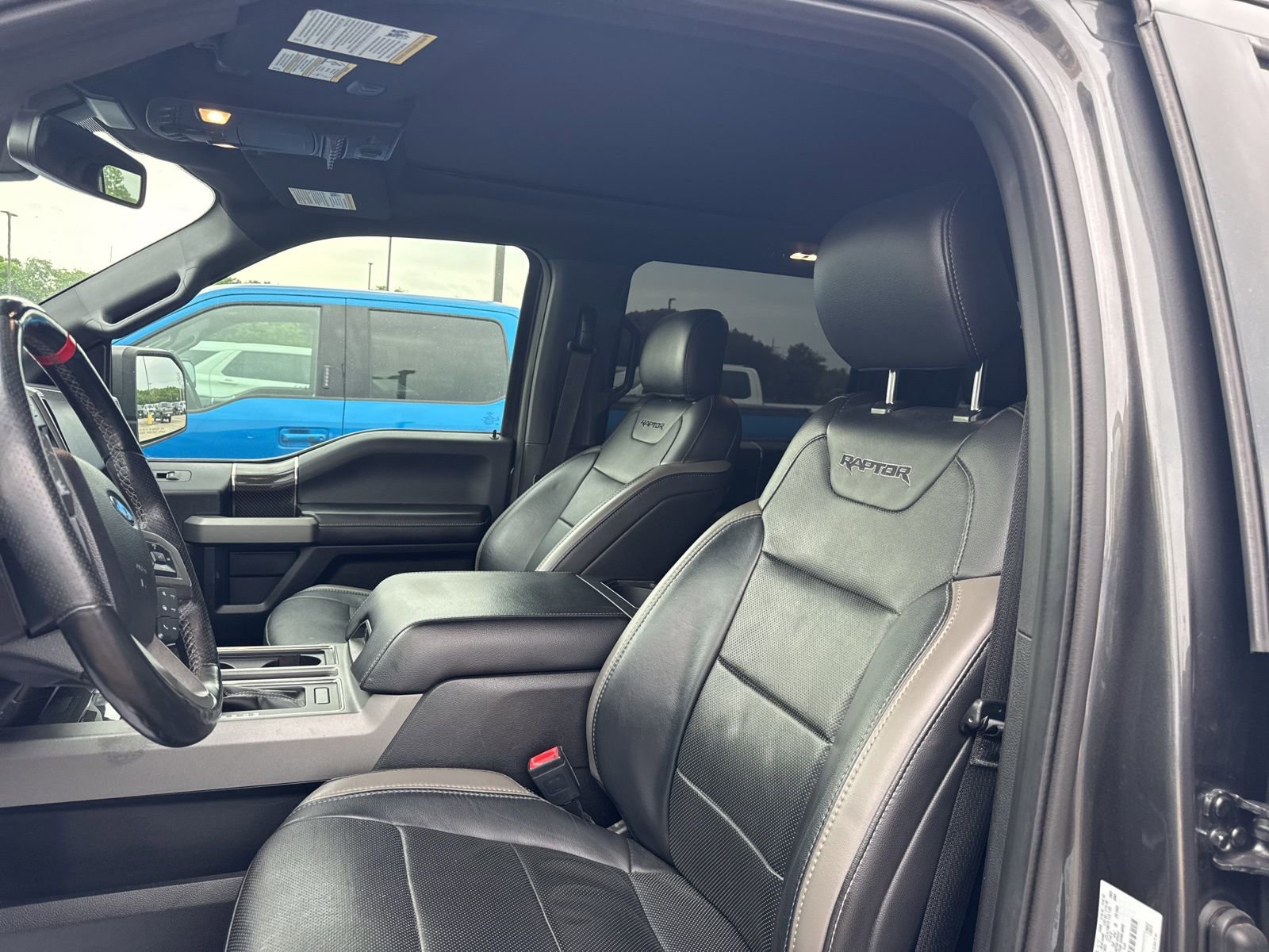 Used 2018 Ford F150 Raptor w/ Equipment Group 802A Luxury AWD/4WD image 9