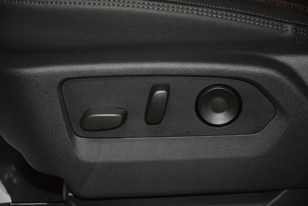 New 2026 Chevrolet Silverado 2500 High Country w/ High Country Premium Package AWD/4WD image 45
