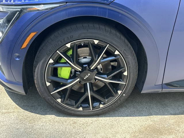 New 2025 Kia EV6 GT image 12