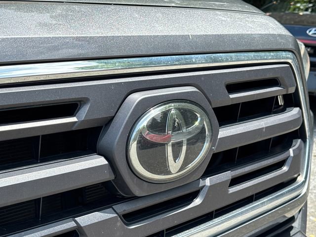 Used 2019 Toyota Tacoma SR5 AWD/4WD image 22
