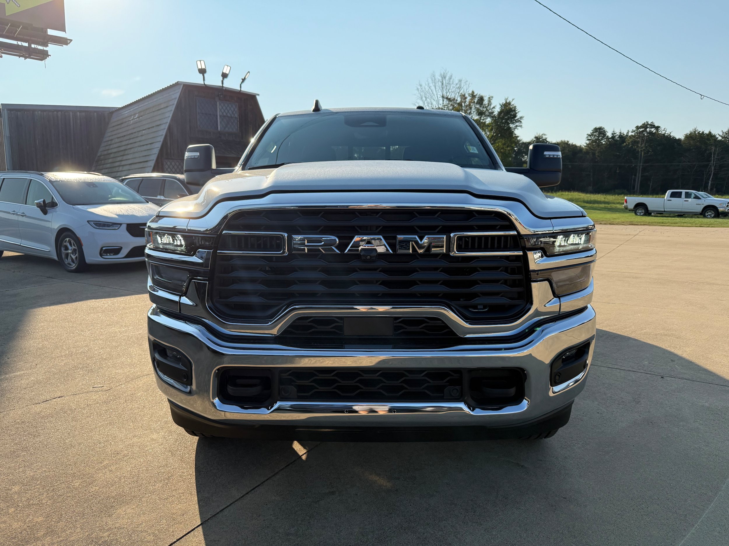 New 2026 RAM 2500 Big Horn AWD/4WD image 2