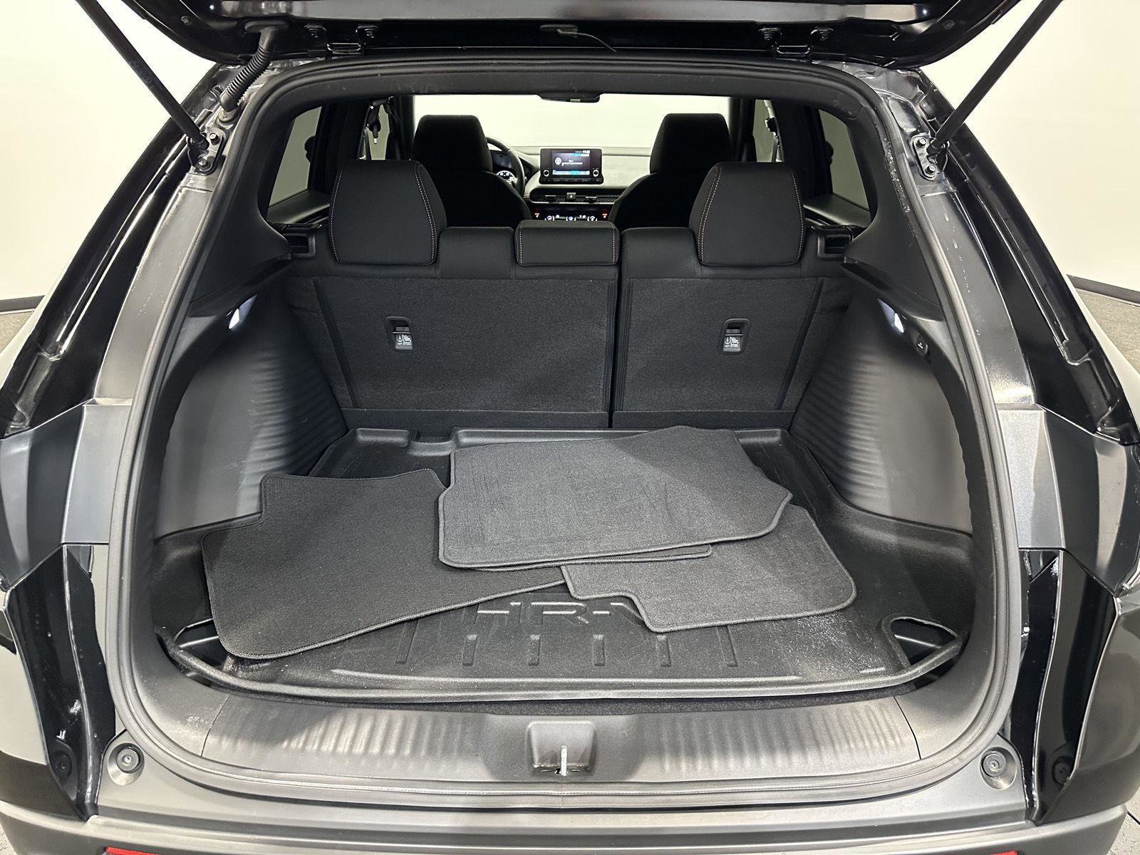 Used 2024 Honda HR-V Sport image 28