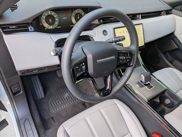 New 2026 Land Rover Range Rover Evoque S AWD/4WD image 3