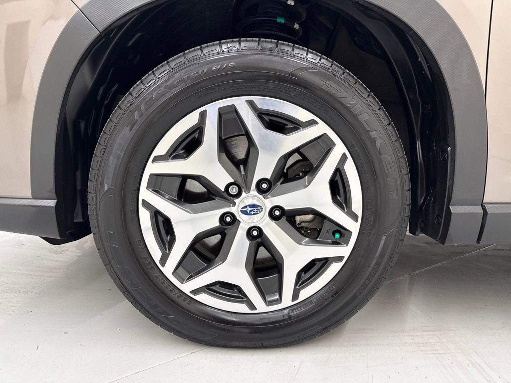 Certified 2022 Subaru Forester Premium image 9