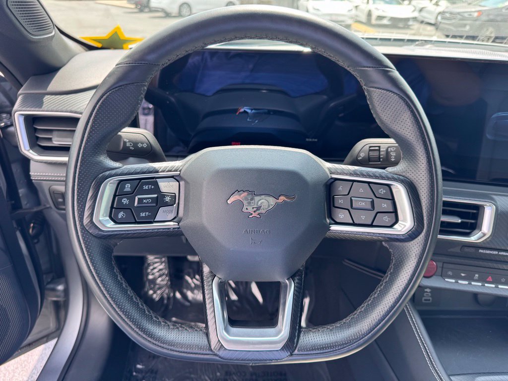 Used 2025 Ford Mustang GT Premium RWD image 7