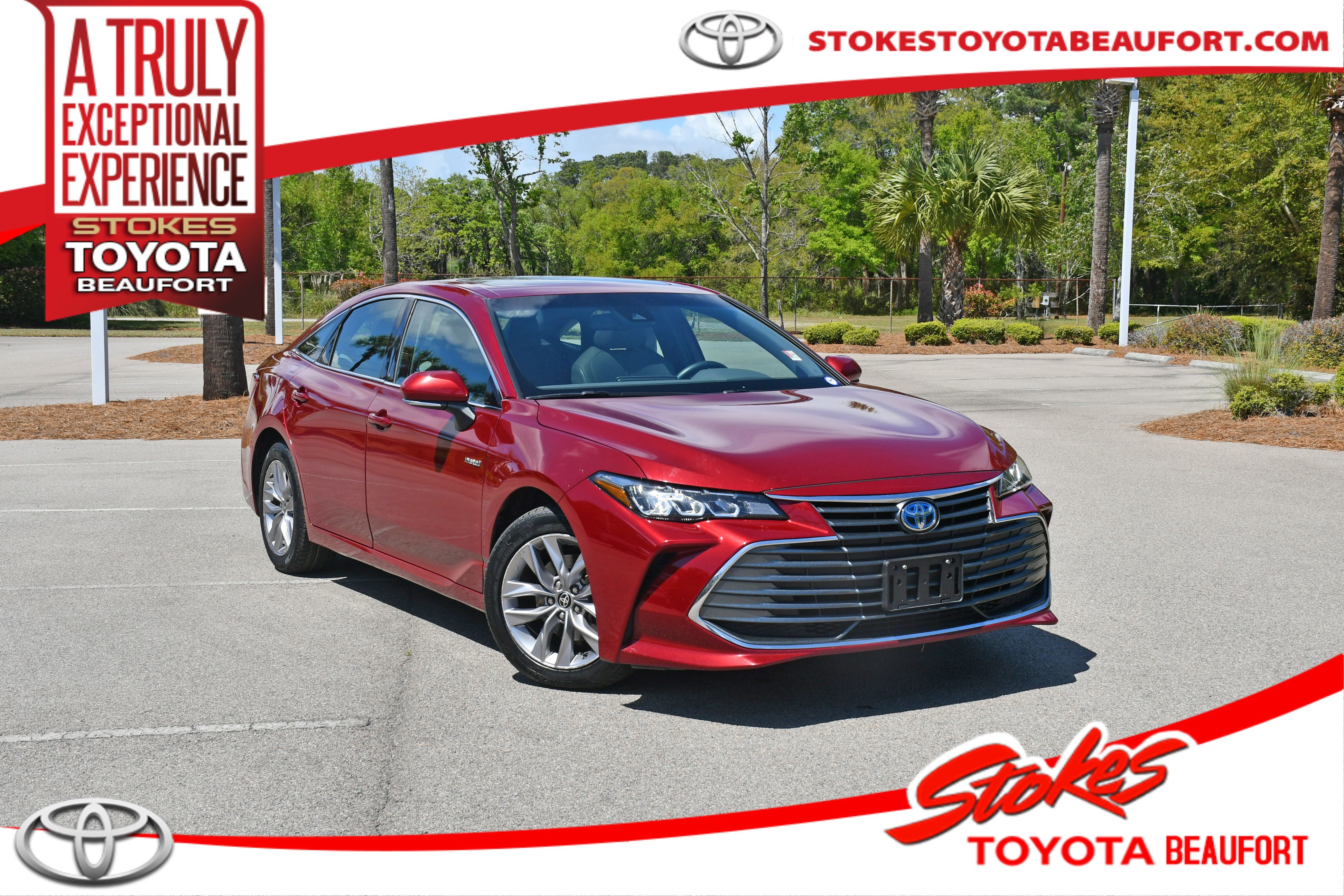 Certified 2021 Toyota Avalon XLE w/ Moonroof Package