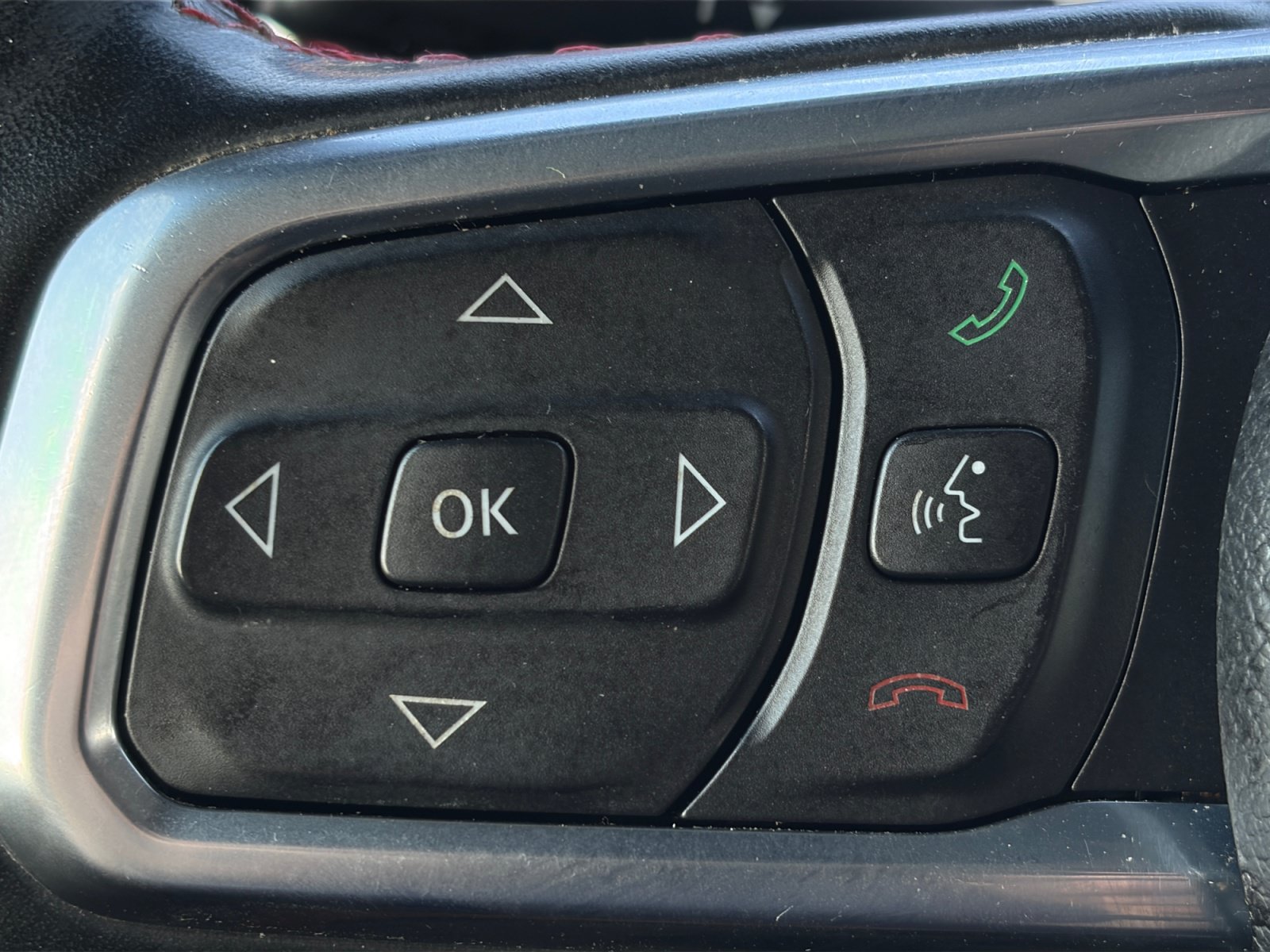 Used 2021 Jeep Gladiator Rubicon AWD/4WD image 33