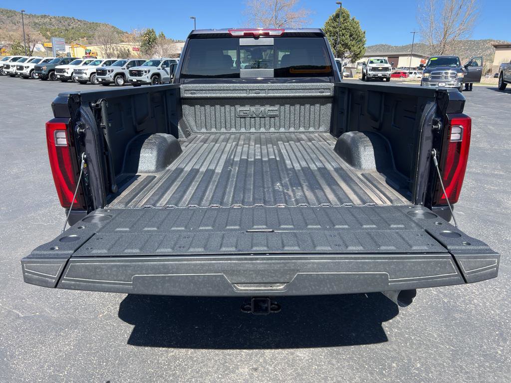New 2025 GMC Sierra 3500 Denali image 11