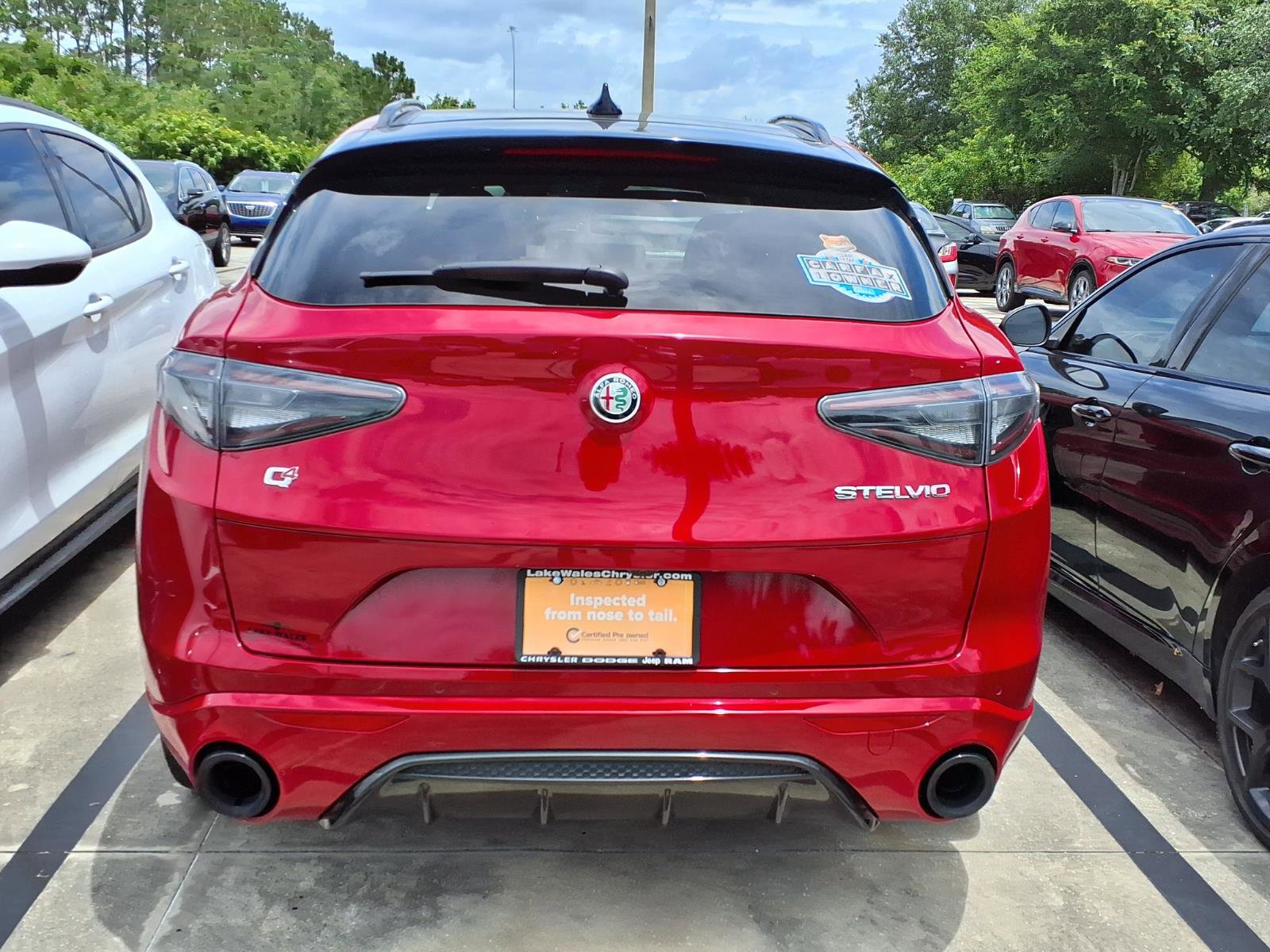 Used 2025 Alfa Romeo Stelvio Tributo Italiano w/ Driving Assist Package AWD/4WD image 10