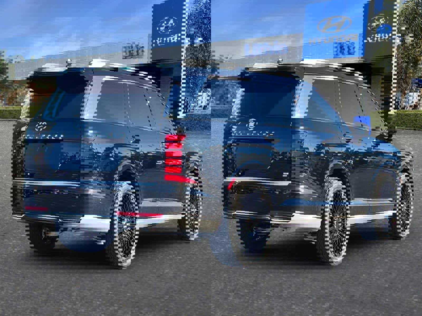 New 2026 Hyundai Palisade Calligraphy image 2