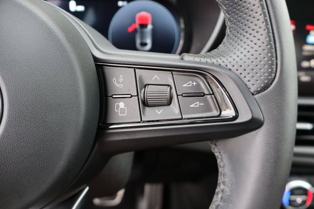 Used 2024 Alfa Romeo Giulia Ti image 16