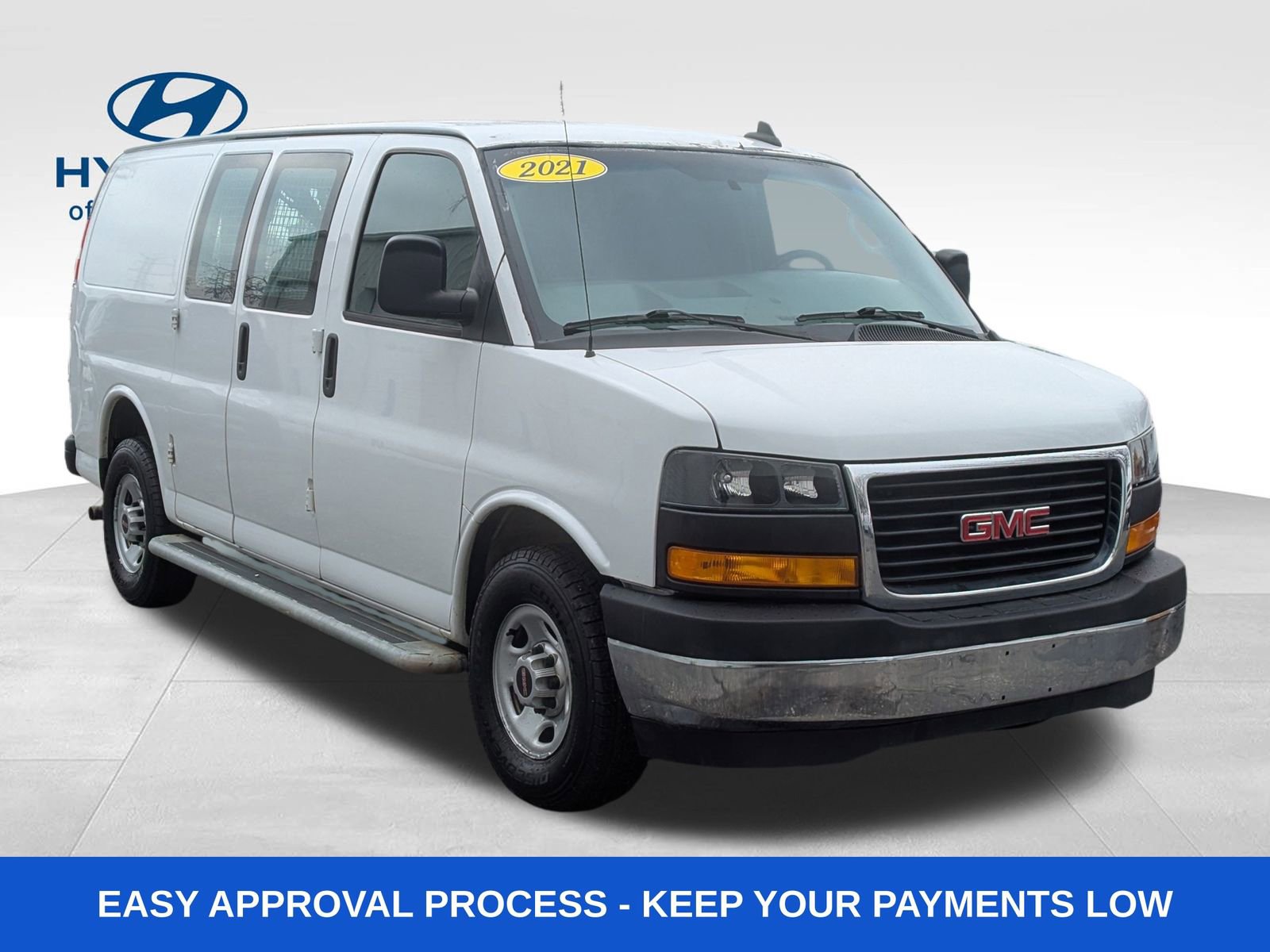 Used 2021 GMC Savana 2500 w/ Driver Convenience Package image 12