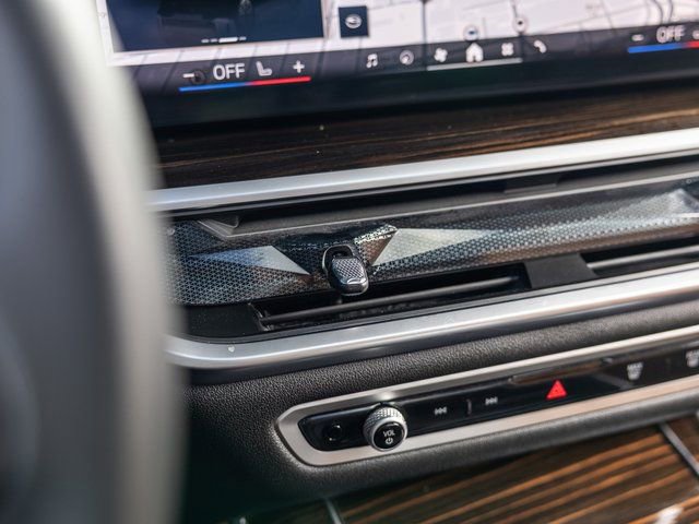 Used 2026 BMW X5 xDrive40i image 30