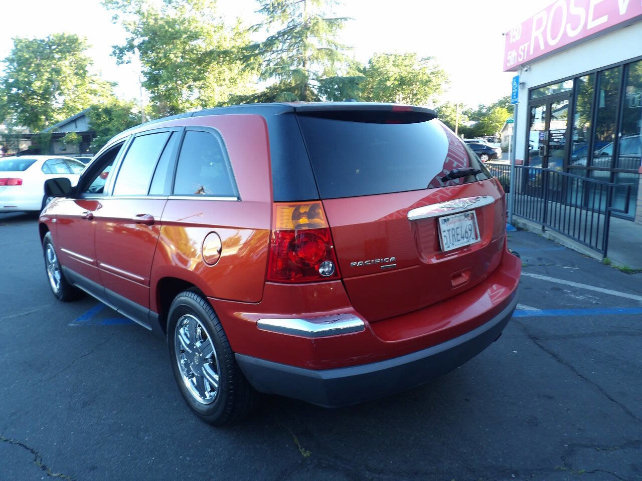 Used 2006 Chrysler Pacifica Touring FWD image 4