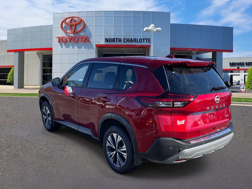 Used 2022 Nissan Rogue SV image 8