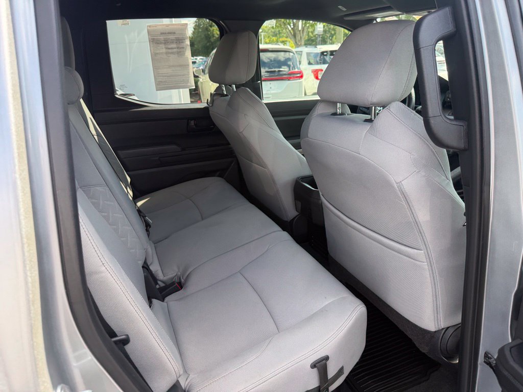 Certified 2025 Toyota Tacoma SR5 AWD/4WD image 18