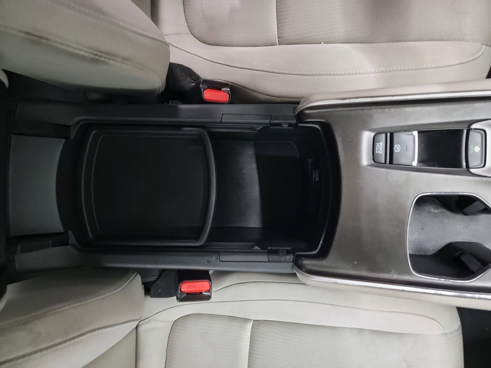Used 2018 Honda Accord LX image 28