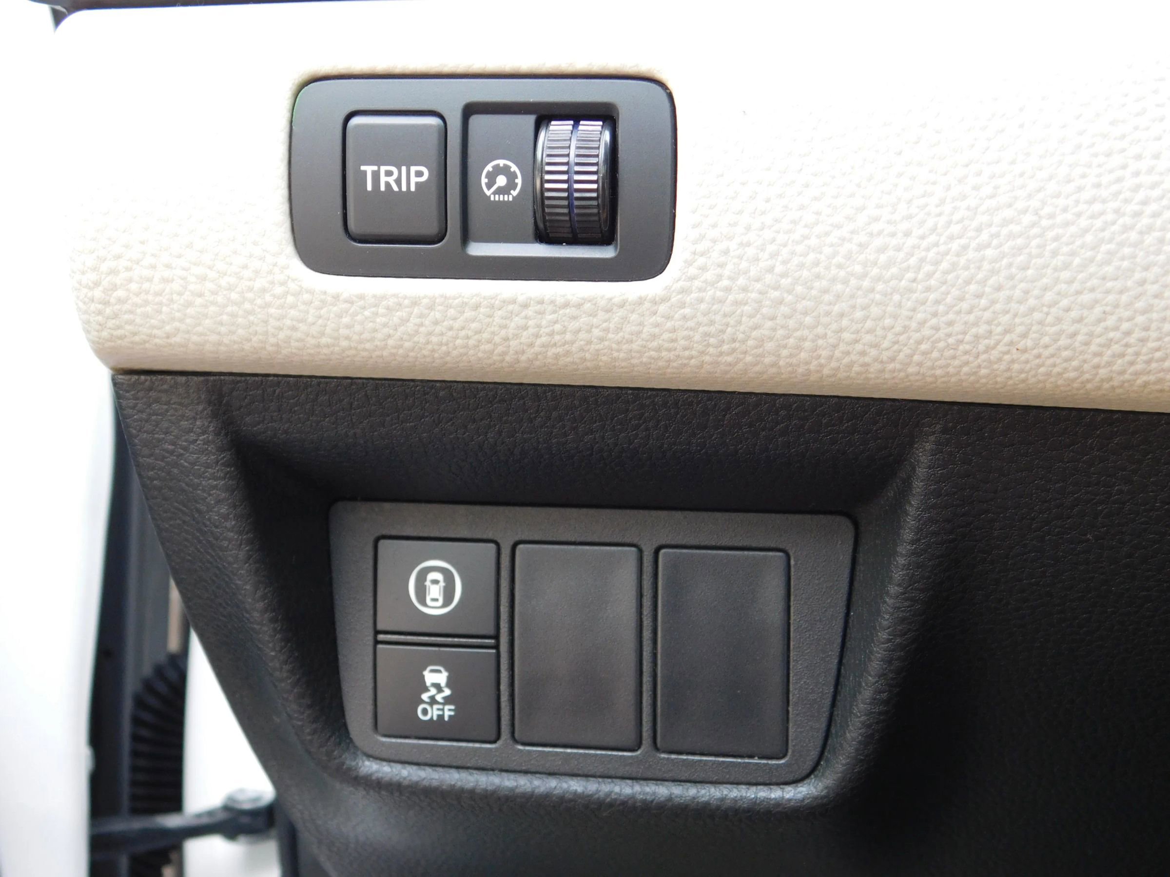 Used 2019 Honda Accord LX image 15