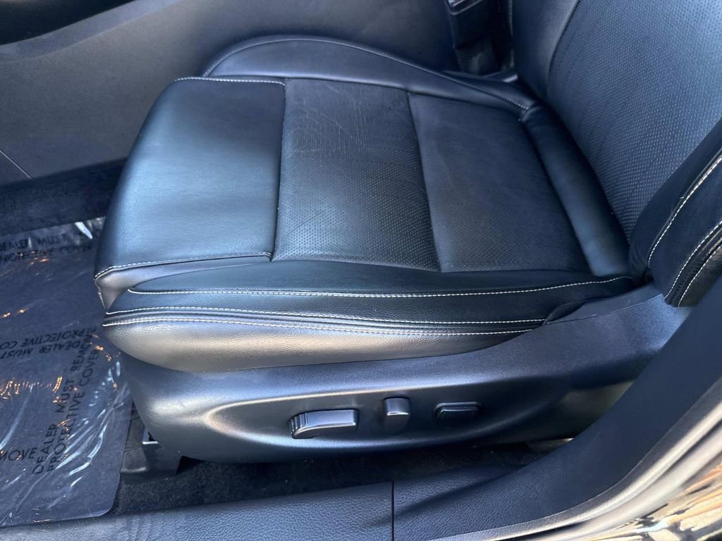 Certified 2019 Nissan Maxima 3.5 SL w/ Floor Mat Group image 19